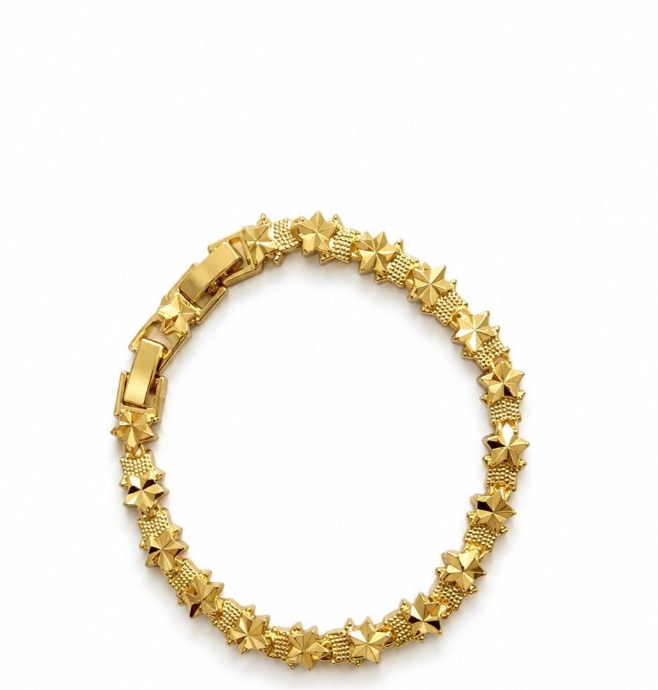 GOLD STAR BRACELET